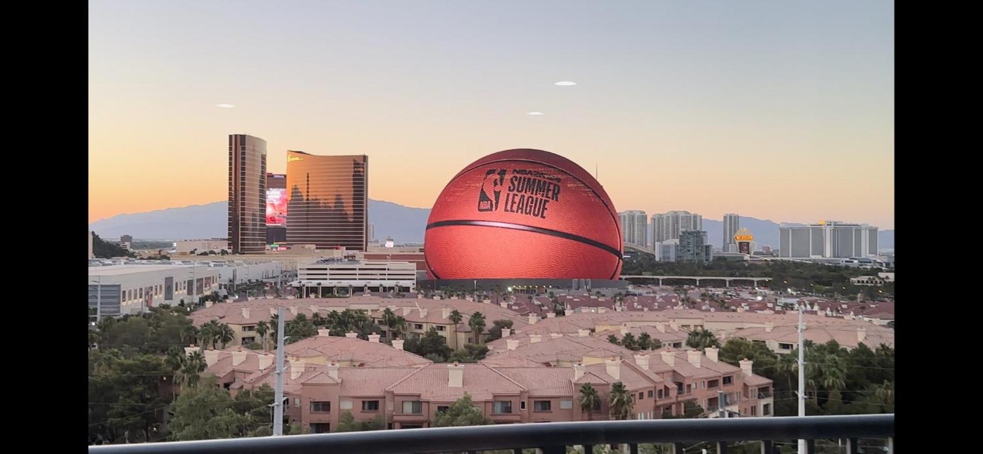 Ultimate Las Vegas Getaway One Bedroom Suite With Balcony, Kitchen, Gym, Pool & Free Parking Pokoj fotografie