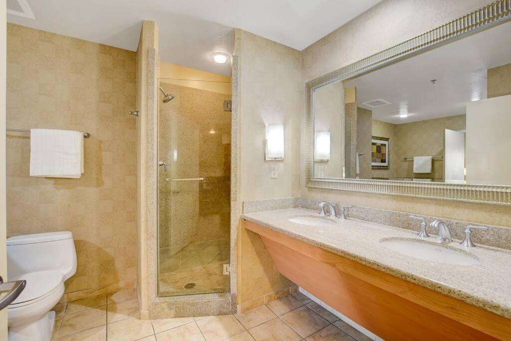 Ultimate Las Vegas Getaway One Bedroom Suite With Balcony, Kitchen, Gym, Pool & Free Parking Exteriér fotografie